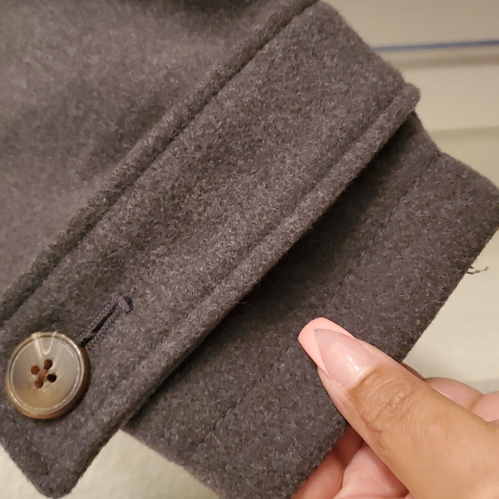 Coat - Picture 3 of 5